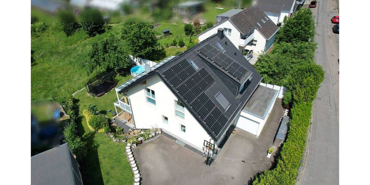 Einfamilienhaus Odenthal / Blecher Blecher - 7 Zimmer, 246 m&sup2;, 1.150.000&euro; | Angebot:26868446