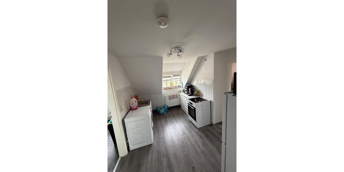 Dachgeschoßwohnung Sontra - 2 Zimmer, 34 m&sup2;, 220&euro; | Angebot:26318575