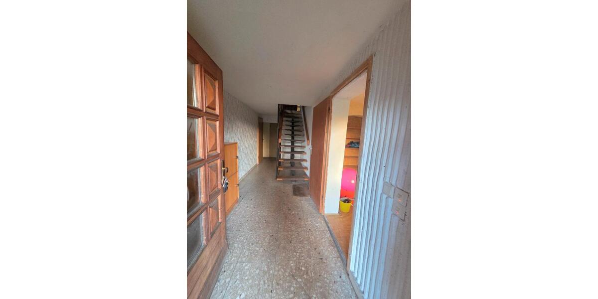 Einfamilienhaus Elsterwerda - 5 Zimmer, 200 m&sup2;, 198.000&euro; | Angebot:26934842