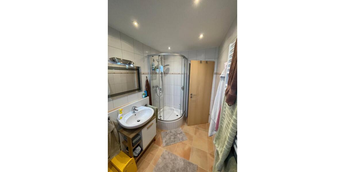Etagenwohnung Radolfzell am Bodensee - 6.5 Zimmer, 160 m&sup2;, 760.000&euro; | Angebot:27120848