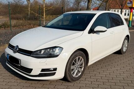 VW Golf 129.000 km 13.999 &euro; Osternienburger Land 06386