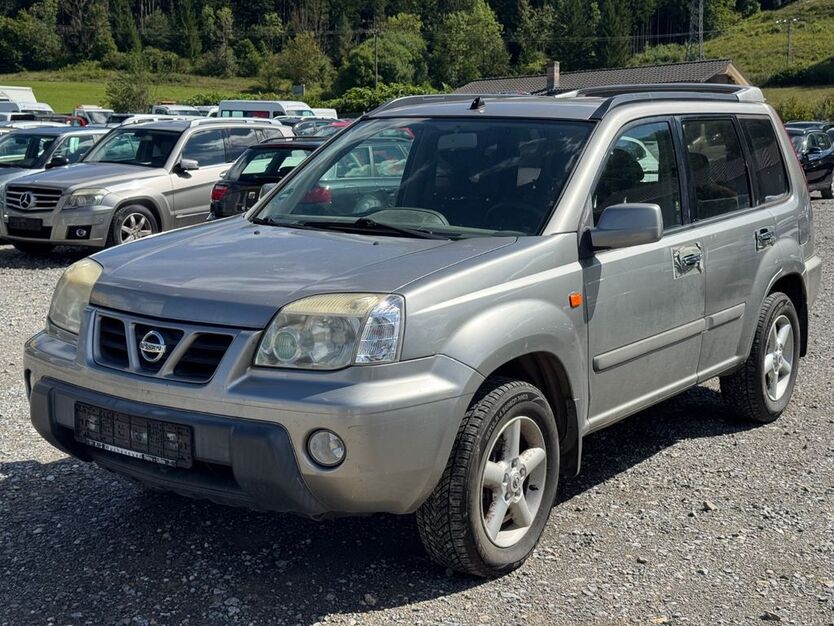 Nissan X-Trail 282.000 km 750 € Strassberg 72479