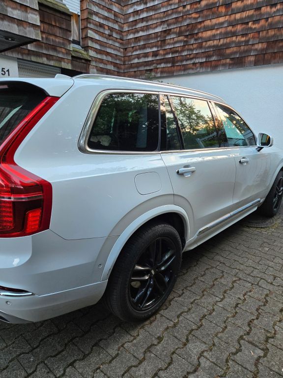 XC90