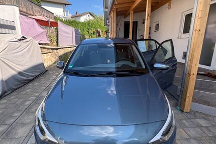 Hyundai i20 107.000 km 6.500 &euro; Bad Endorf 83093