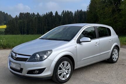 Opel Astra 156.739 km 4.270 &euro; Bösingen 78662