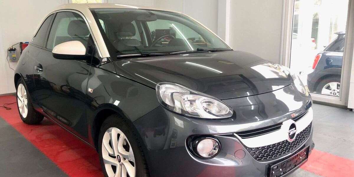 Opel Adam 75.000 km 8.200 &euro; München 81825