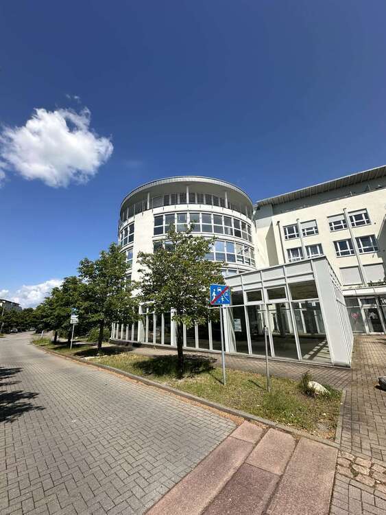 ++Flexible Arbeitsumgebung in der Nähe vom Flughafen++ zimmer