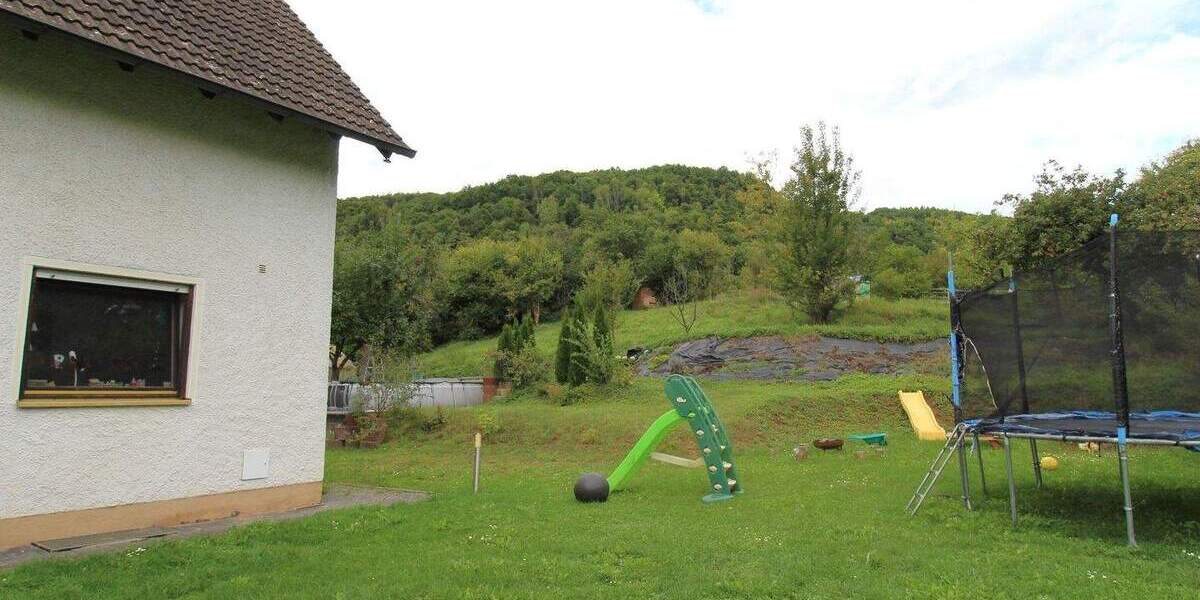 Einfamilienhaus Pretzfeld Urspring - 4 Zimmer, 121 m&sup2;, 399.000&euro; | Angebot:25685607