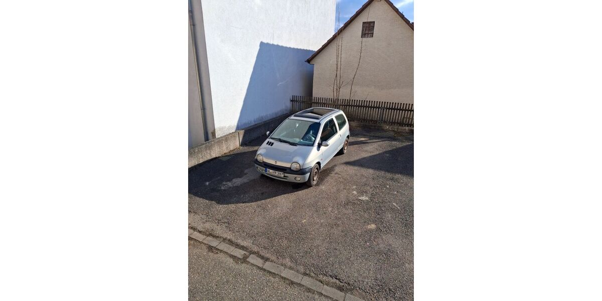 Renault Twingo 132.000 km 1.450 &euro; Schelklingen 89601