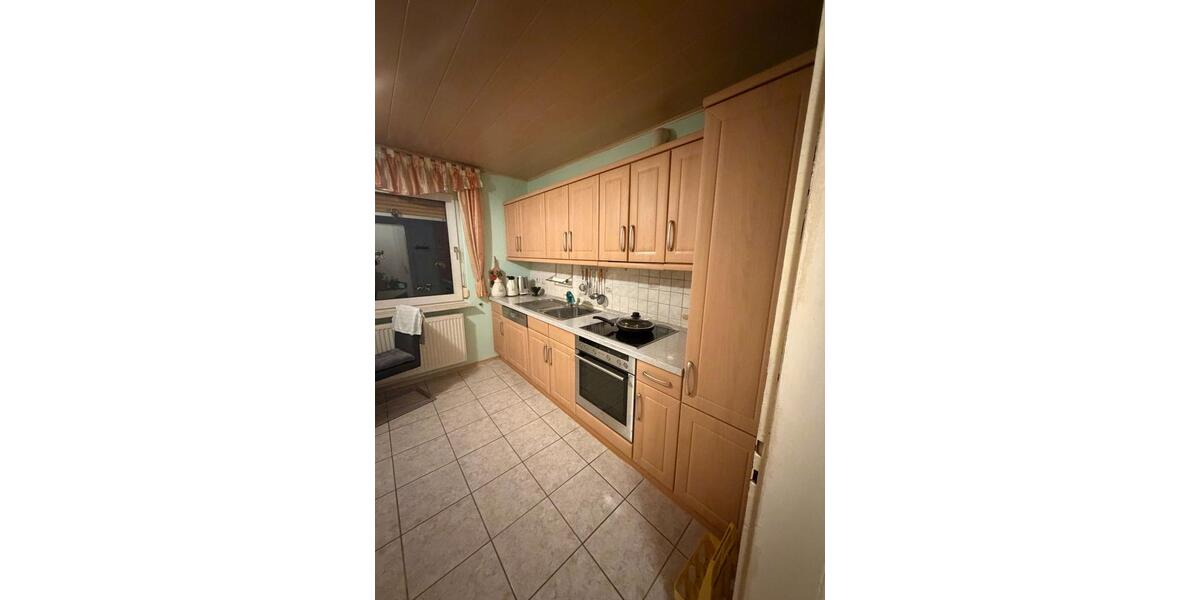 Etagenwohnung Heringen (Werra) - 4 Zimmer, 100 m&sup2;, 750&euro; | Angebot:25515618