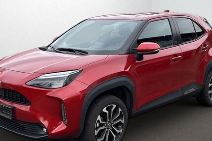 Toyota Yaris 38.000 km 23.490 &euro; Bretten-Neibsheim 75015