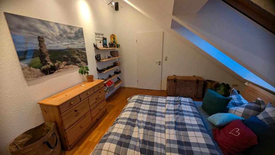 Dachgeschoßwohnung Dresden Blasewitz - 2 Zimmer, 73 m&sup2;, 899&euro; | Angebot:26241705