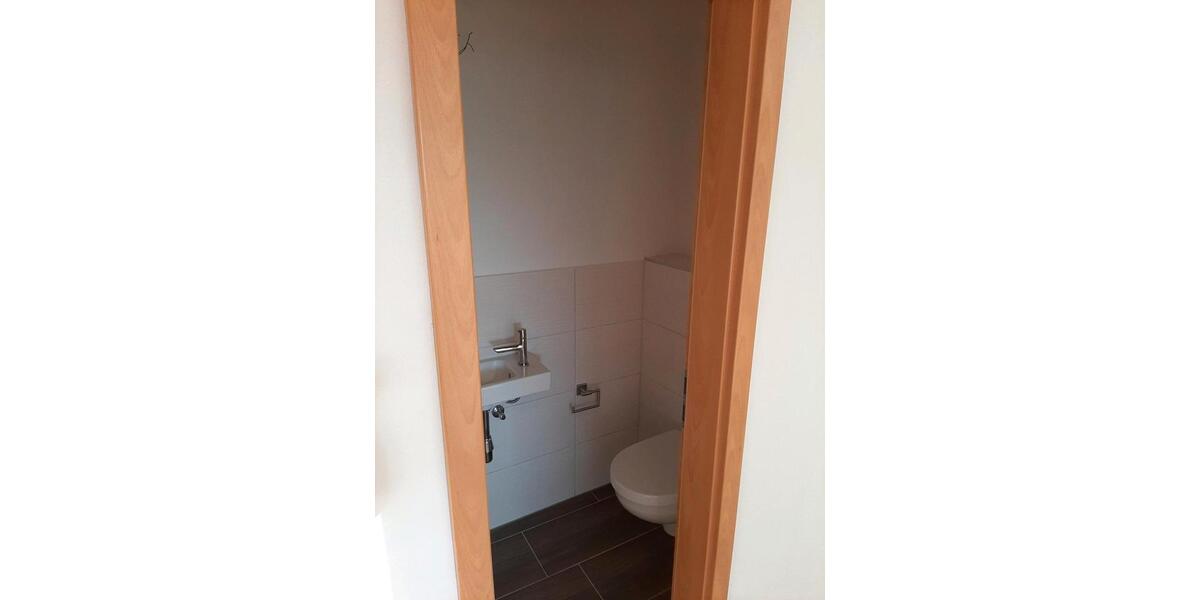 Etagenwohnung Sachsenheim - 4.5 Zimmer, 94 m&sup2;, 1.250&euro; | Angebot:26364855