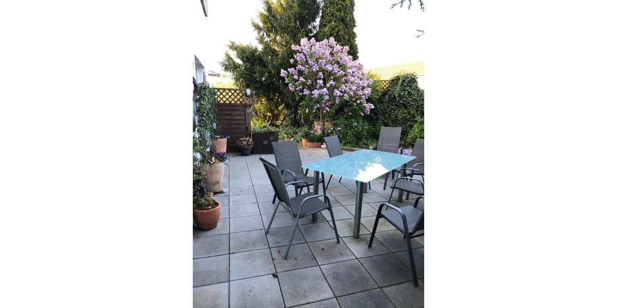 ETW Wohnung 90 qm Erdgeschoss mit Terrasse 2 zimmer