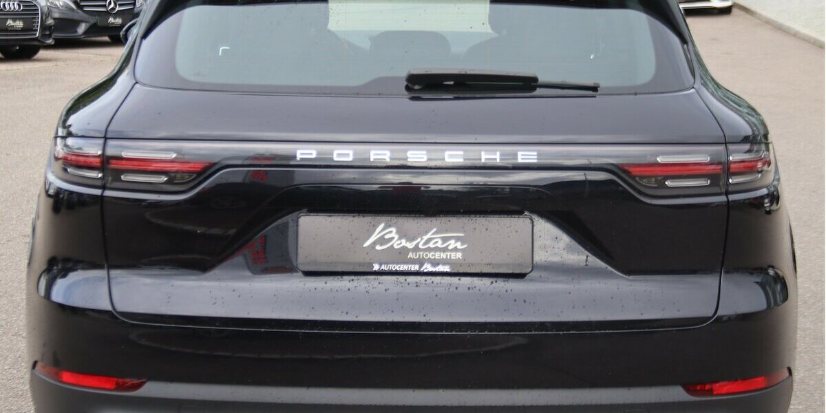 Porsche Cayenne S/SPORT-CHRONO-PAKET/ACC/KAMERA/1.HAND 89.000 km 55.900 &euro; Villingen-Schwenningen 78054