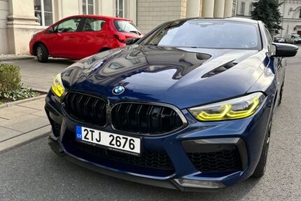 BMW M8