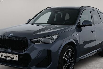 BMW iX1 7.618 km 47.700 &euro; Berlin 14057