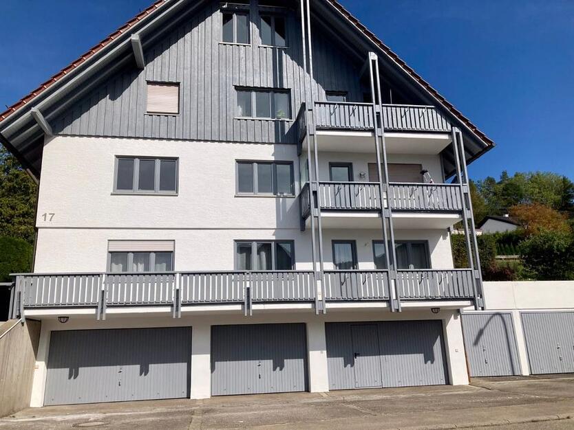 Eigentumswohnung in 5 Parteien Haus