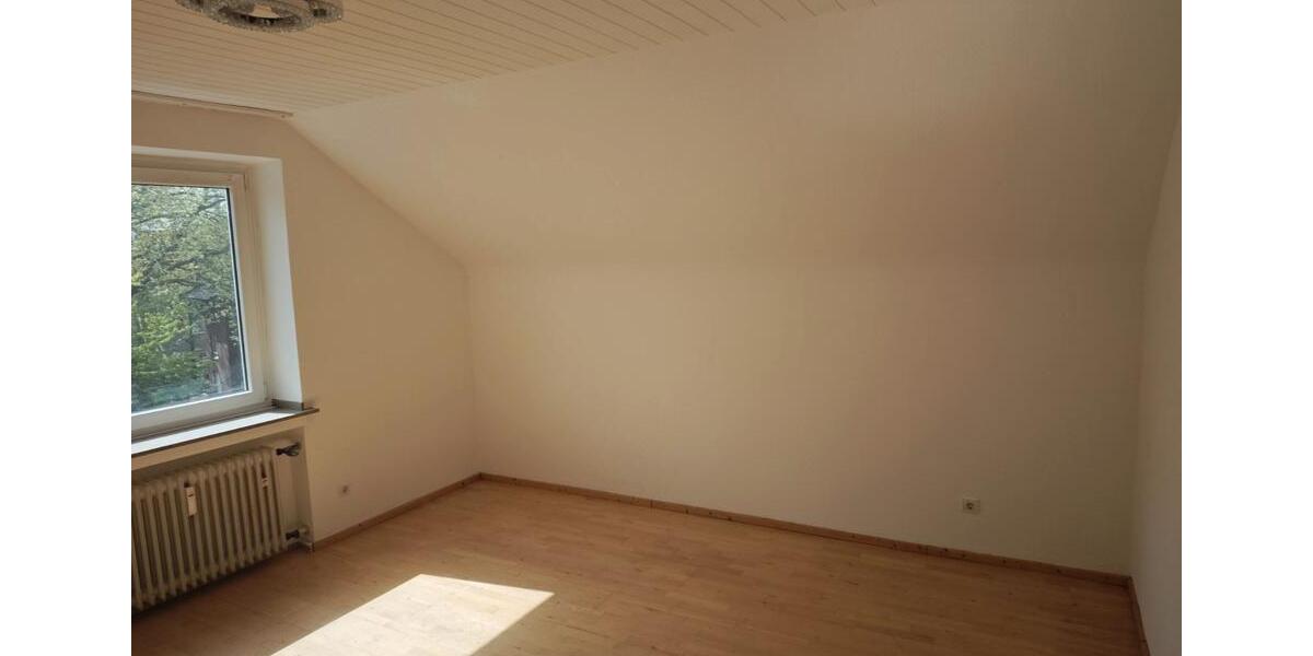 Dachgeschoßwohnung Gladbeck - 1 Zimmer, 34 m&sup2;, 250&euro; | Angebot:26372630