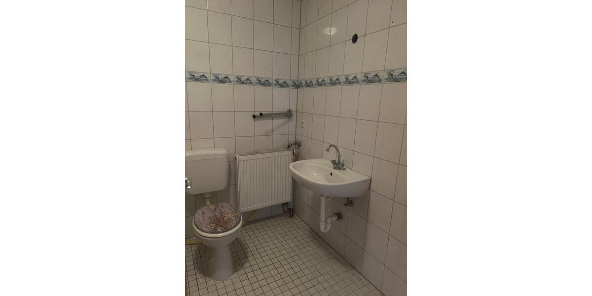 Etagenwohnung Homburg - 2 Zimmer, 70 m&sup2;, 140.000&euro; | Angebot:26957686