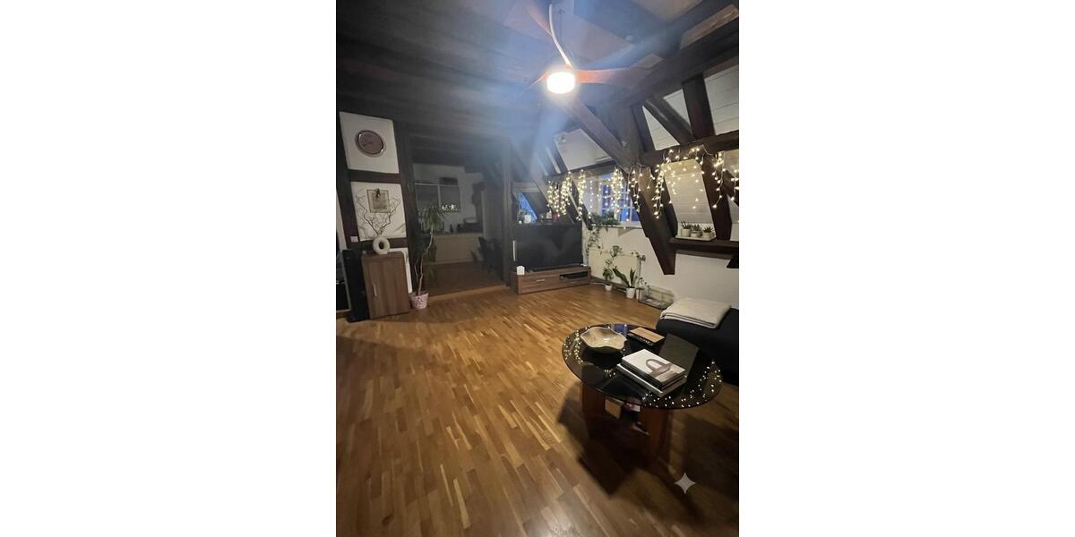 Dachgeschoßwohnung Brackenheim - 2 Zimmer, 62 m&sup2;, 230.000&euro; | Angebot:27014484