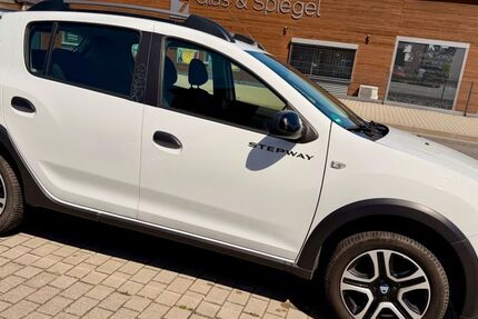 Dacia Sandero 90.000 km 9.490 &euro; Worms 67551