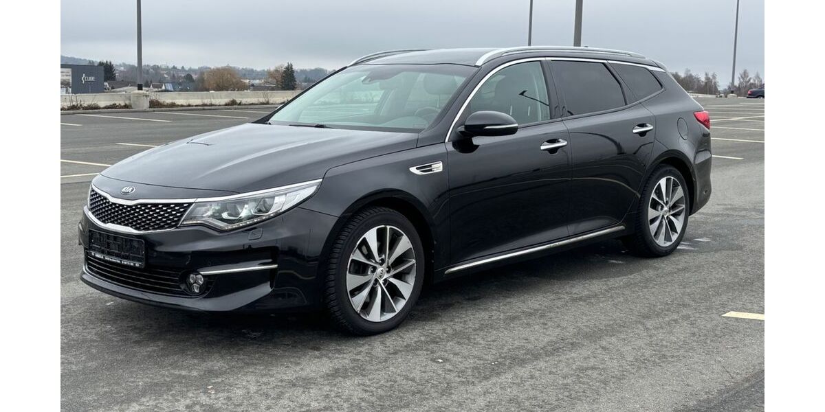 Kia Optima 152.000 km 10.289 &euro; Marktredwitz 95615