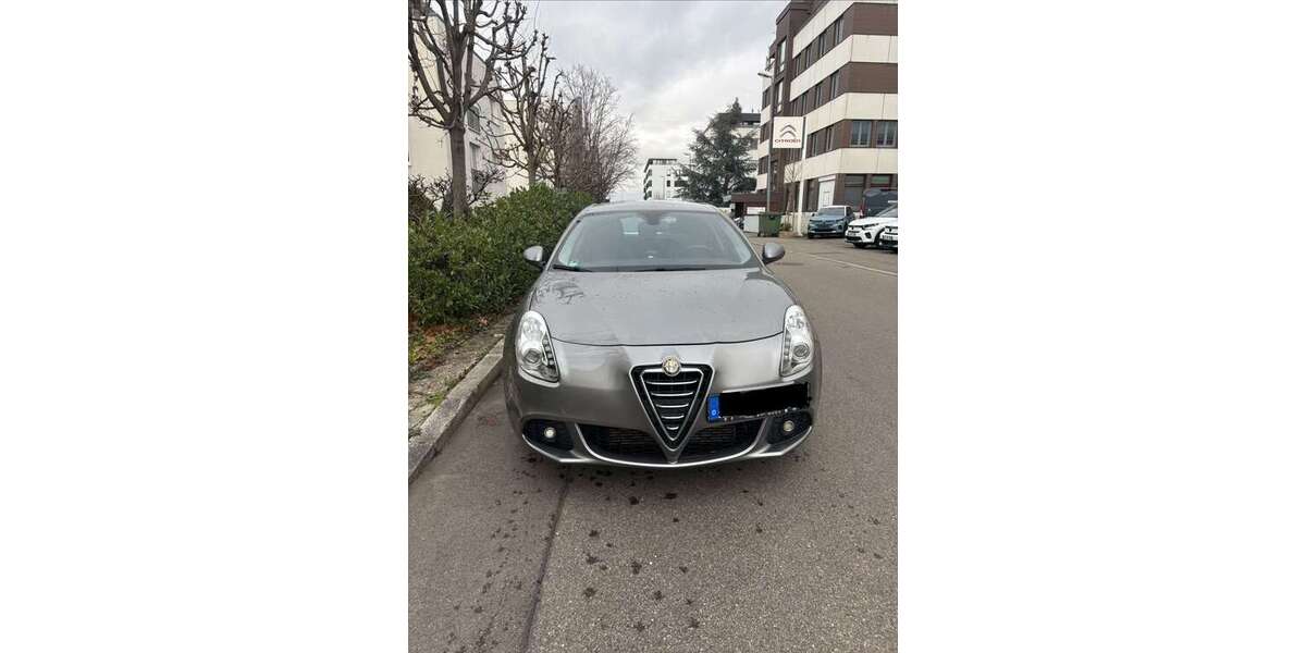 Alfa Romeo Giulietta 109.257 km 7.999 &euro; Gerlingen 70839