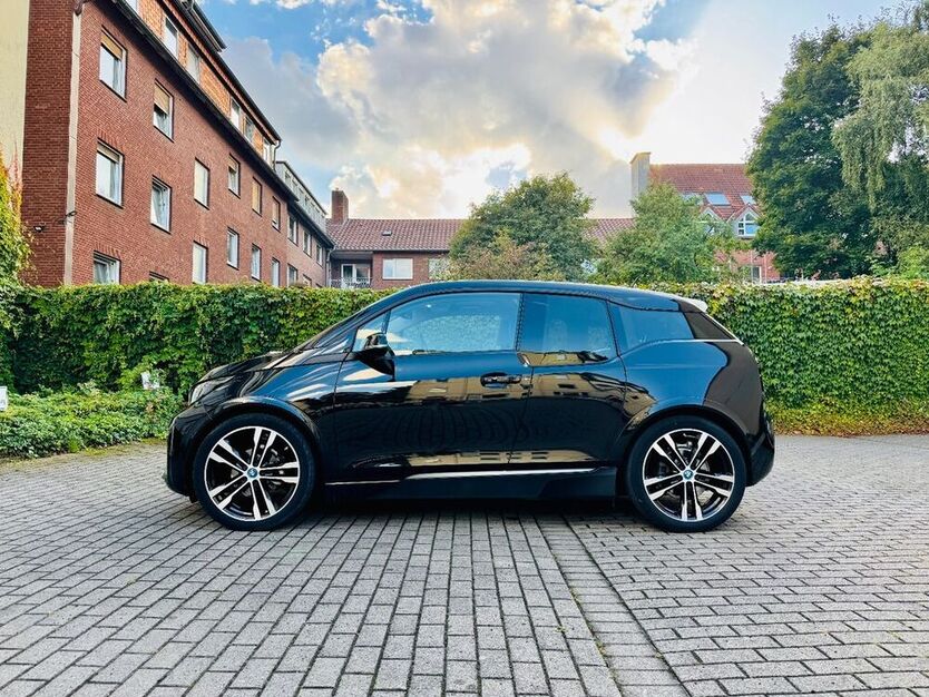 i3