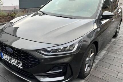 Ford Focus 72.000 km 19.990 &euro; Newel 54309