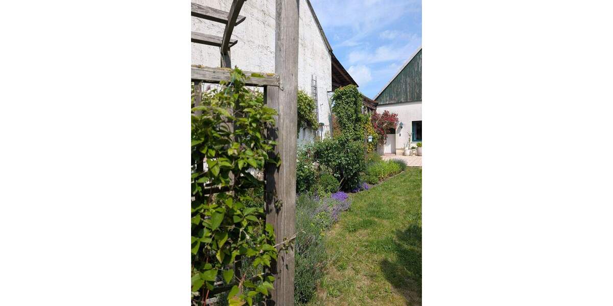 Bauernhaus, Landhaus Kalbe (Milde) Altmersleben - 9 Zimmer, 296 m&sup2;, 280.000&euro; | Angebot:24031811