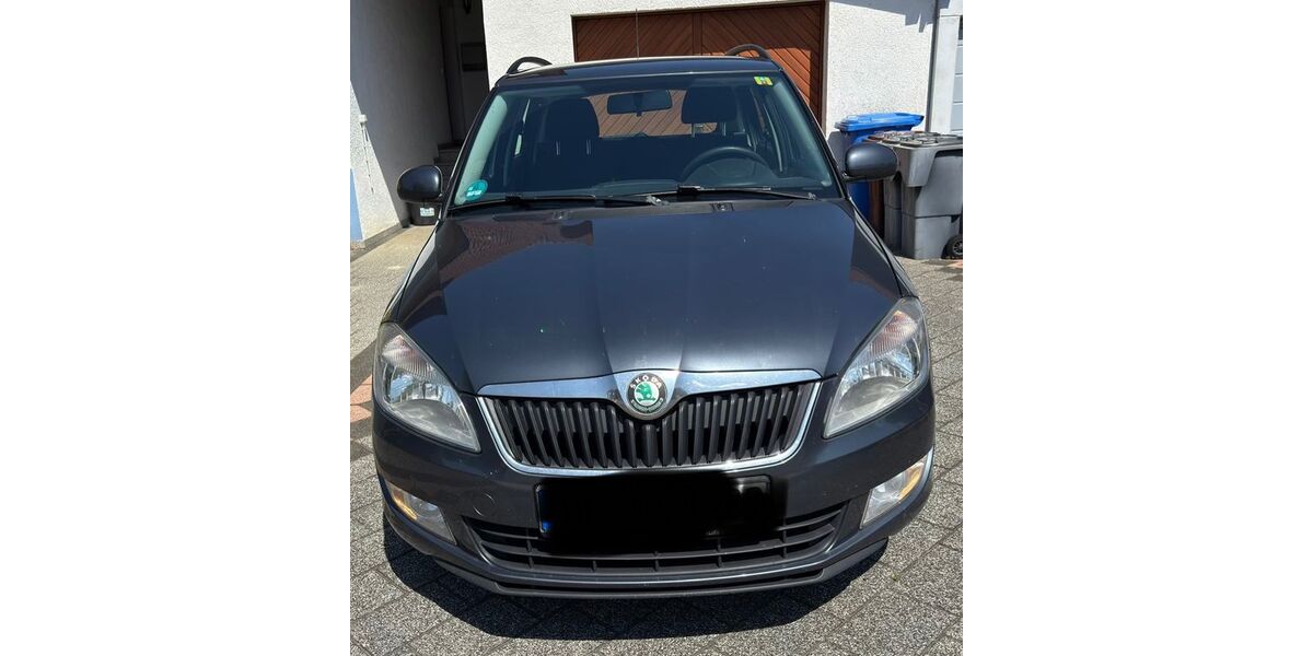 Skoda Fabia 277.000 km 2.490 &euro; Dotternhausen 72359