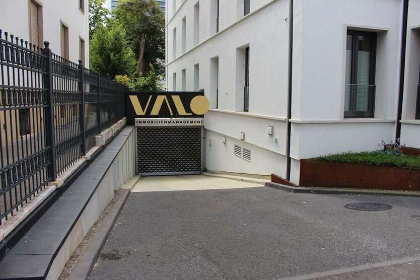 Garage zu vermieten in Frankfurt am Main 215 €