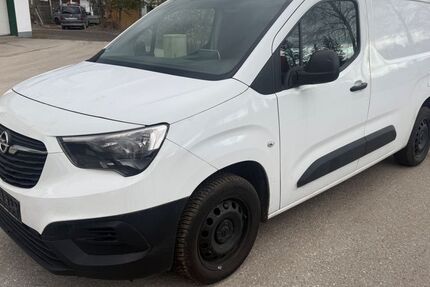Opel Combo 191.000 km 5.990 &euro; Bad Bayersoien 82435