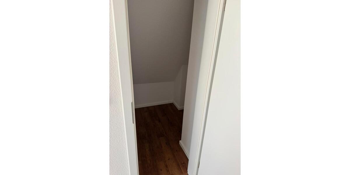 Dachgeschoßwohnung Schleswig - 2 Zimmer, 68 m&sup2;, 815&euro; | Angebot:26456436