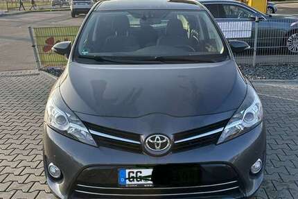 Toyota Verso 138.000 km 11.500 &euro; Stockstadt Am Rhein 64589
