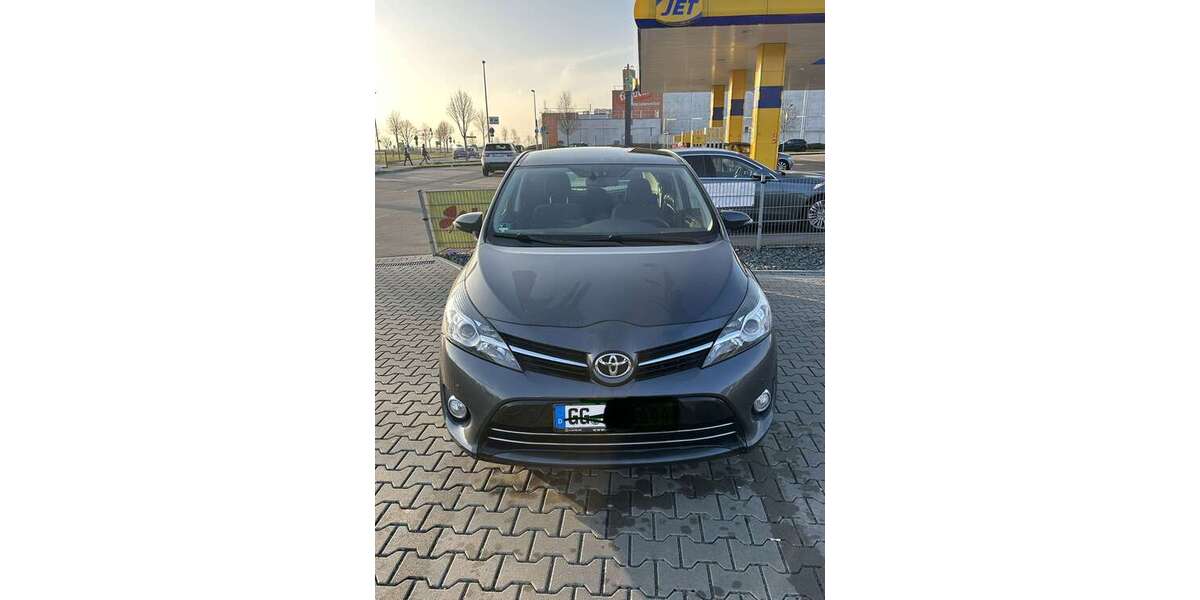 Toyota Verso 138.000 km 11.500 &euro; Stockstadt Am Rhein 64589