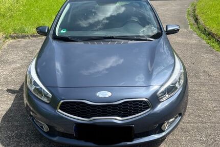 Kia ceed / Ceed 180.000 km 6.400 &euro; Gießen 35390
