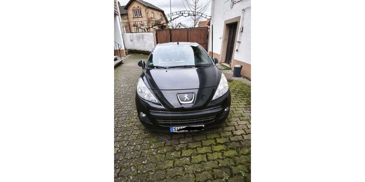 Peugeot 207 149.200 km 5.850 &euro; Klingenmünster 76889