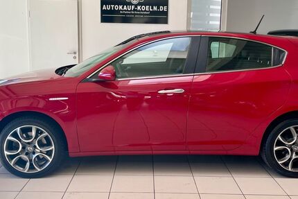 Alfa Romeo Giulietta 145.000 km 10.990 &euro; Köln 51067