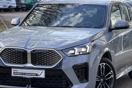 BMW iX2 16.516 km 45.890 &euro; Essingen 73457