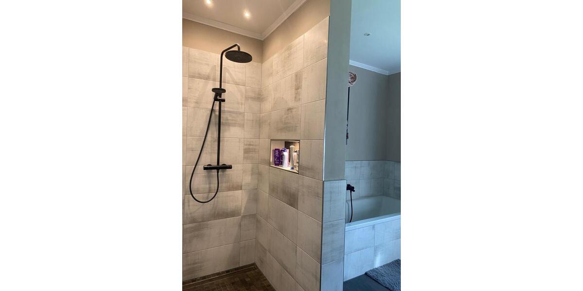 Bungalow Emmendorf - 4 Zimmer, 143 m&sup2;, 470.000&euro; | Angebot:27096196