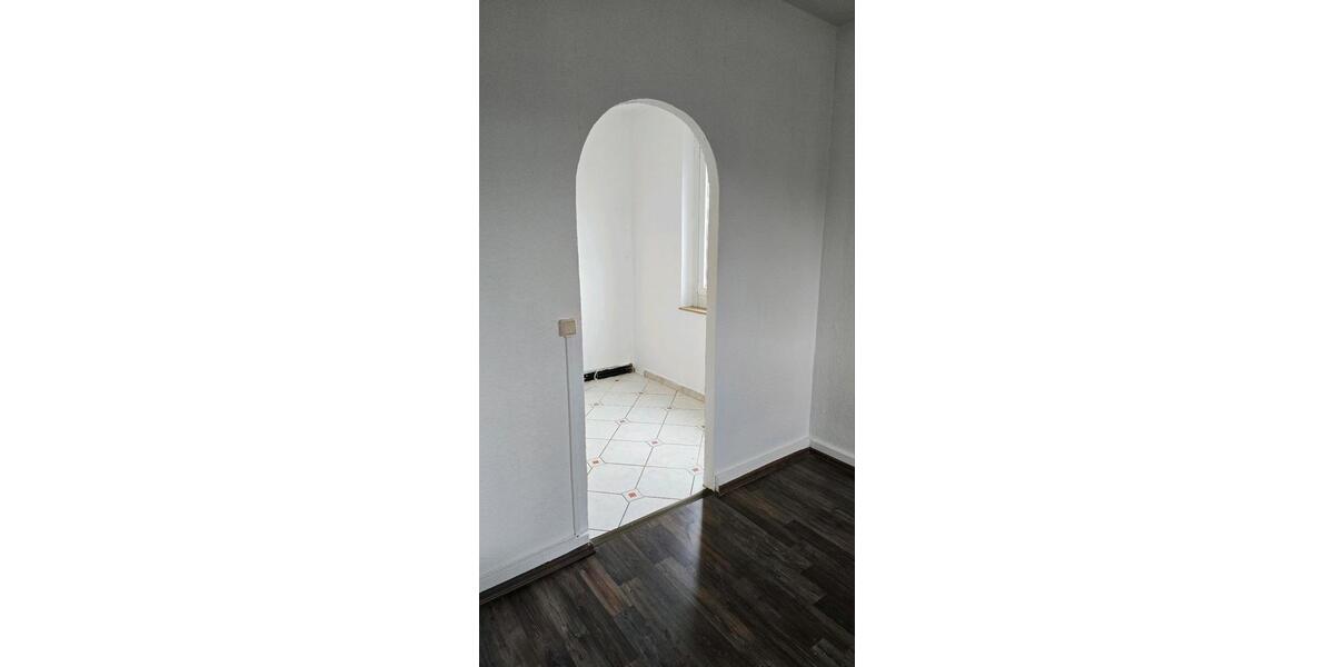 Etagenwohnung Würzburg Heuchelhof - 3 Zimmer, 65 m&sup2;, 89.000&euro; | Angebot:26374314