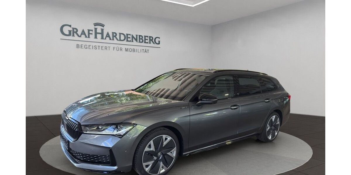 Skoda Superb 3.500 km 54.390 &euro; Karlsruhe 76131