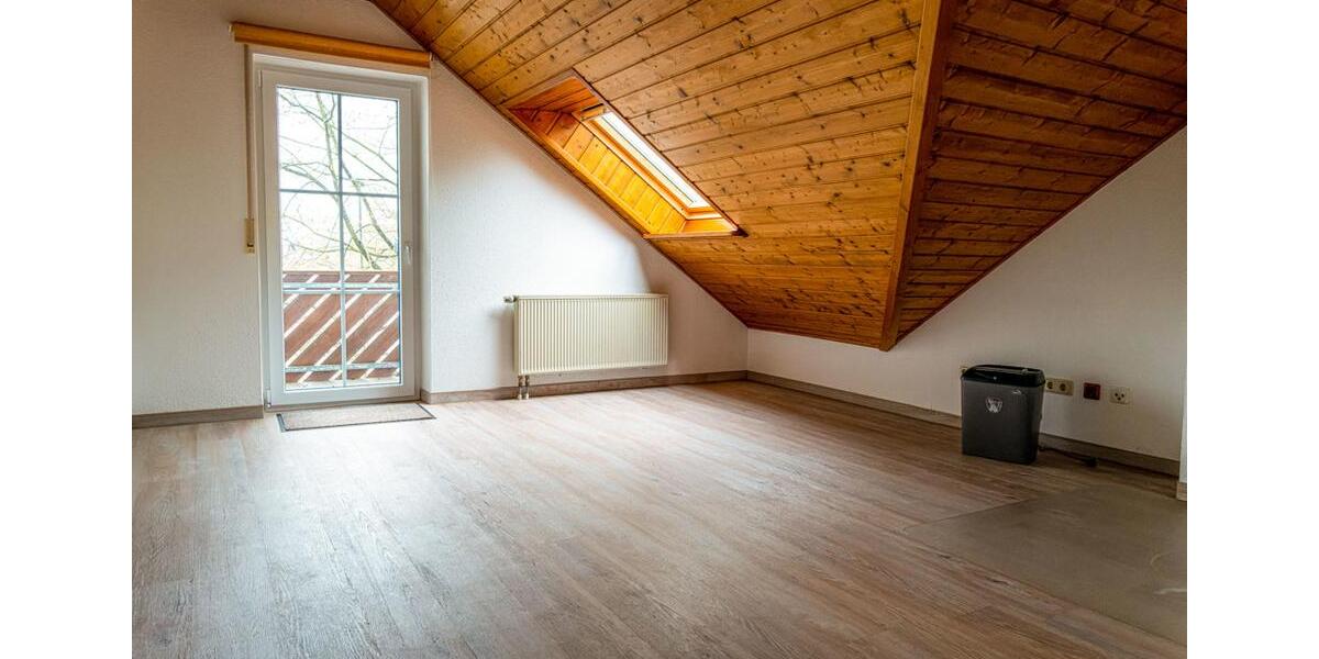 Dachgeschoßwohnung Lauingen (Donau) - 2 Zimmer, 60 m&sup2;, 640&euro; | Angebot:24976523