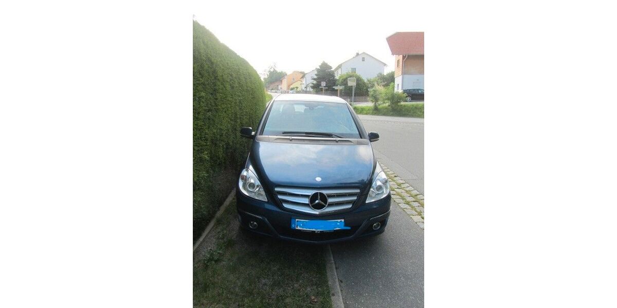 Mercedes-Benz B 200 323.000 km 1.800 &euro; Spiegelau 94518