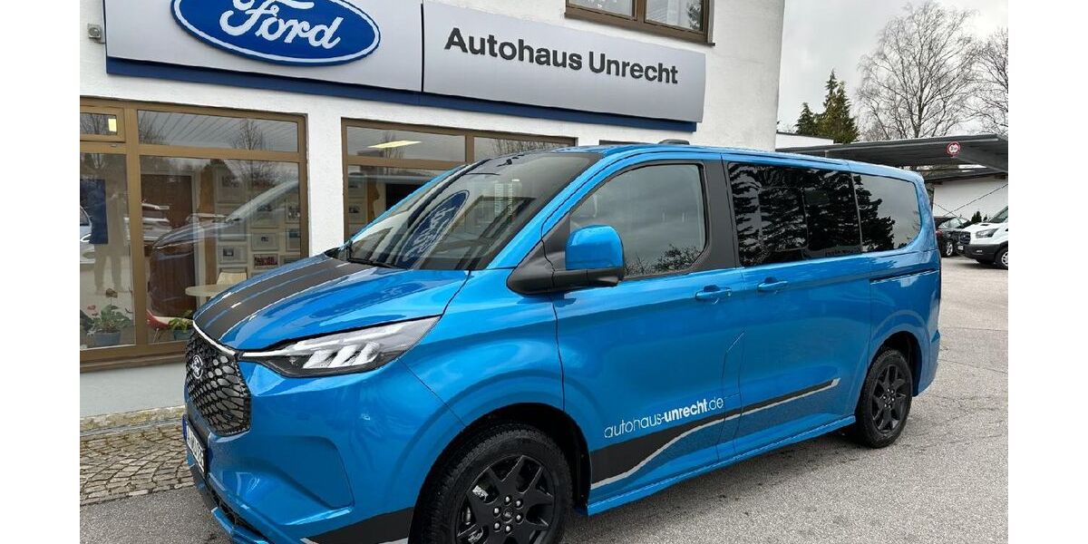 Ford Tourneo Custom 4.000 km 63.990 € Tittling 94104