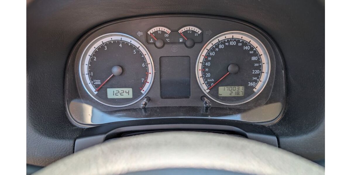 VW Golf 170.100 km 2.950 &euro; Neusäß 86356