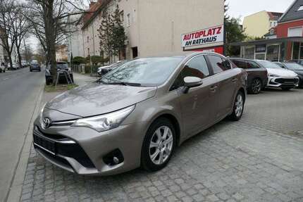 Toyota Avensis 74.488 km 13.950 &euro; Berlin 12105