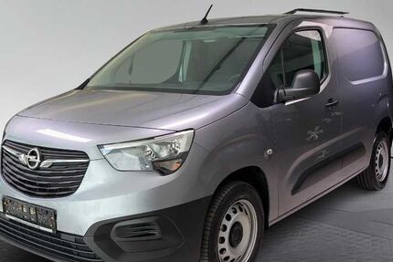 Opel Combo 62.000 km 17.490 &euro; München 80339
